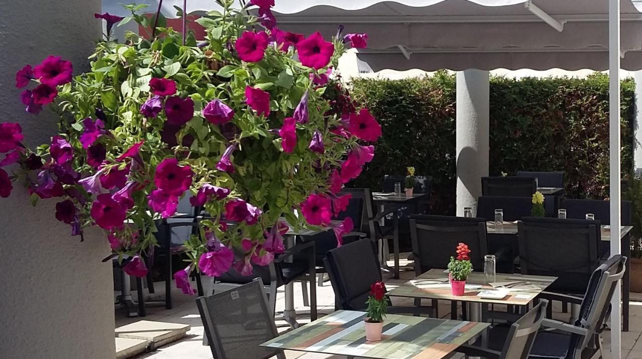 Cottage Logis Hotel - Restaurant ดูดล็องจ์ ภายนอก รูปภาพ