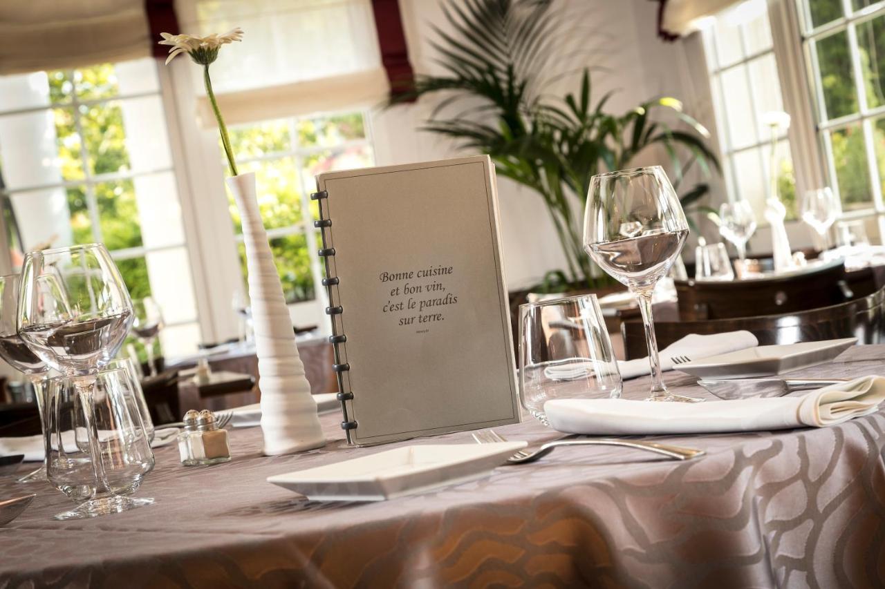 Cottage Logis Hotel - Restaurant ดูดล็องจ์ ภายนอก รูปภาพ